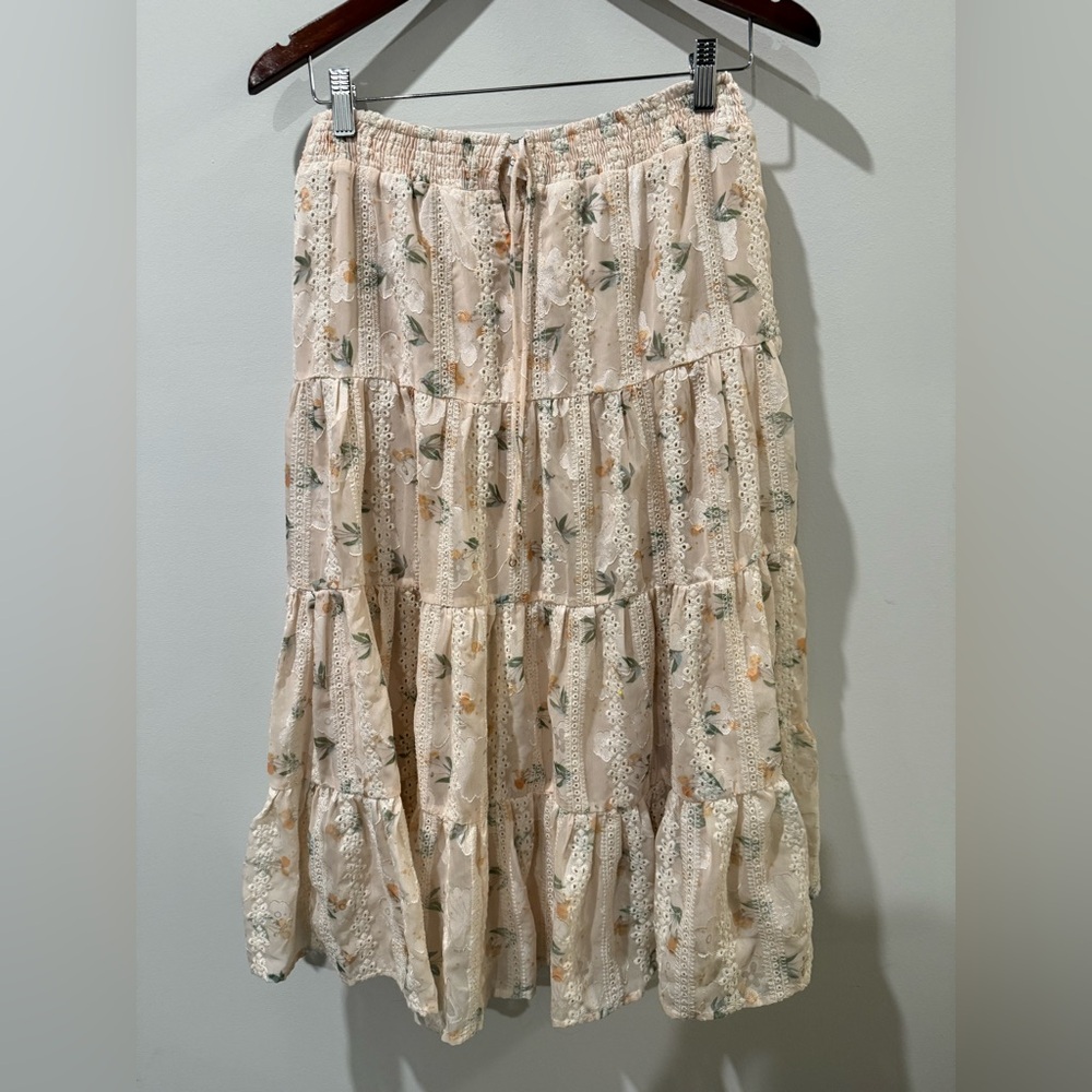 Storia Floral Tiered Maxi Skirt - Cream and Green Size M